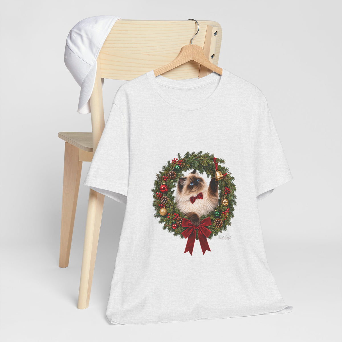 Christmas Cat Wreath T-Shirt — Holiday Ragdoll Cat Tee