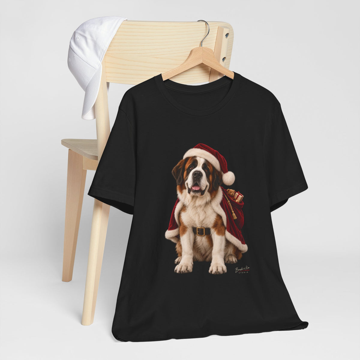 Saint Bernard Christmas Tee – Santa Dog Holiday T‑Shirt
