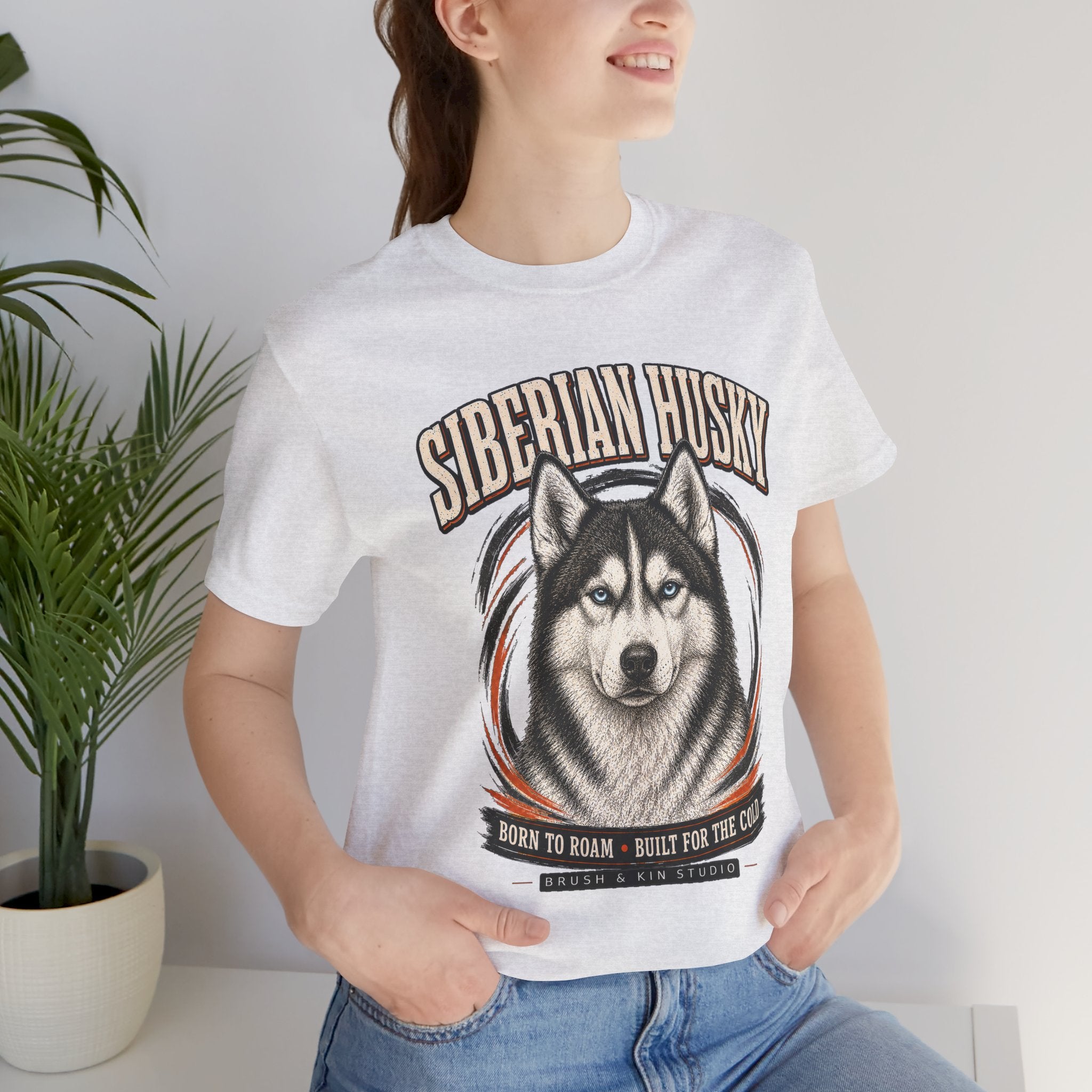 Siberian Husky T-Shirt – "Born to Roam, Built for the Cold" Graphic Tee