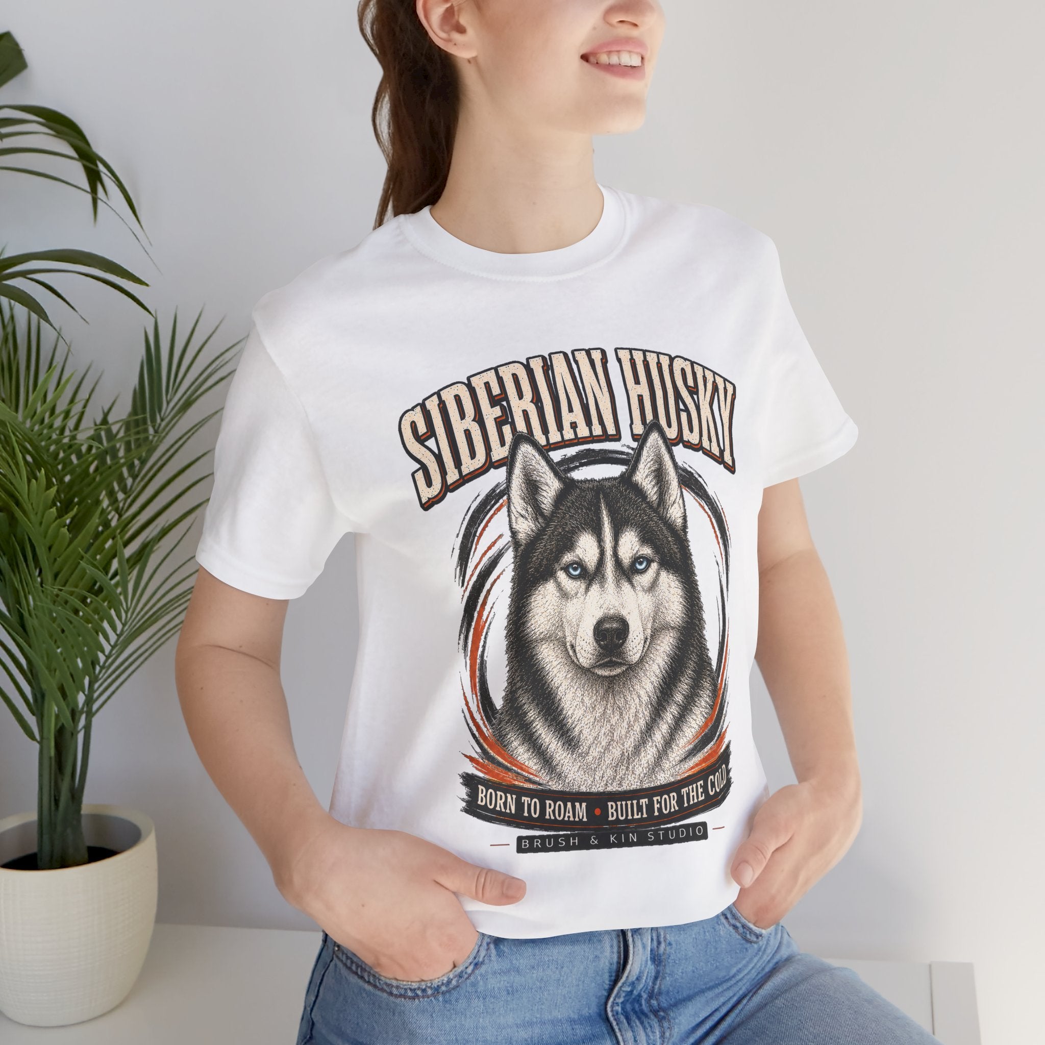 Siberian Husky T-Shirt – "Born to Roam, Built for the Cold" Graphic Tee